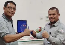 Apresiasi Kontribusi PT Antam, PWI Kolaka Serahkan Plakat HPN 2020 Apresiasi Kontribusi PT Antam, PWI Kolaka Serahkan Plakat HPN 2020