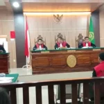 Majelis Hakim Ancam Jemput Paksa Bupati Buteng Majelis Hakim Ancam Jemput Paksa Bupati Buteng