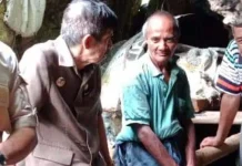 Wali Kota Baubau Kunjungi Warganya yang Tinggal di Gua Wali Kota Baubau Kunjungi Warganya yang Tinggal di Gua