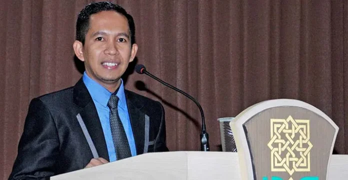 Dr. Aris Try Andreas Putra