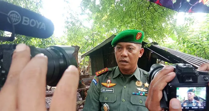 La Songo di Usia Senja, Sebatang Kara di Gubuk Kecil