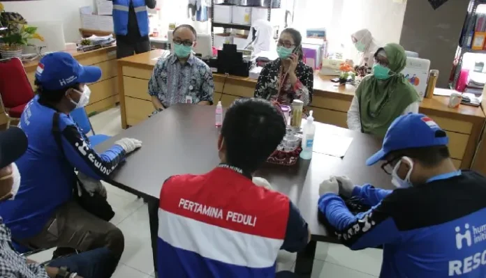 Bantu Tenaga Medis, Pertamina Berikan Multivitamin dan Makanan Tambahan