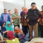 KKP Lirik Potensi Produksi Pabrik Rumput Laut di Bombana KKP Lirik Potensi Produksi Pabrik Rumput Laut di Bombana