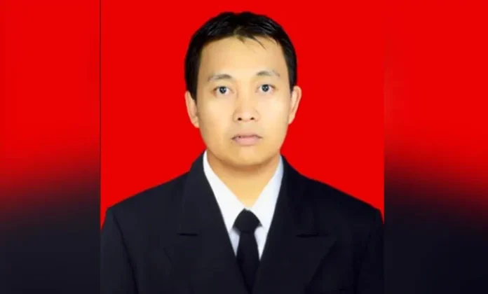 Perubahan Prinsip Social Distancing ke Physical Distancing pada Pandemi Covid-19 di Indonesia