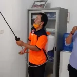 Kantor dan Fasilitas Umum di Mubar Disemprot Disinfektan Kantor dan Fasilitas Umum di Mubar Disemprot Disinfektan