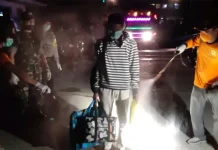 Cegah Corona, Petugas Lakukan Penyemprotan KMP Bontoharu Cegah Corona, Petugas Lakukan Penyemprotan KMP Bontoharu