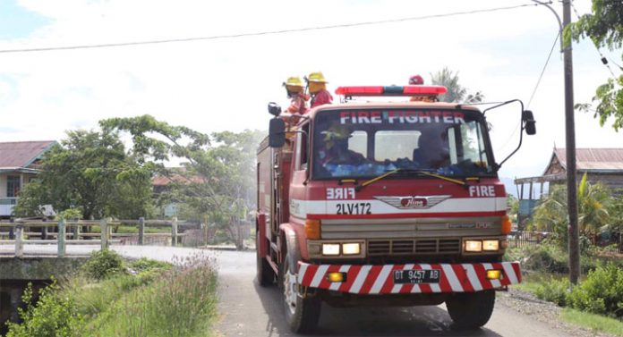 PT Antam Kembali Semprot Disinfektan 6 Desa di Pomalaa