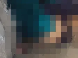 Oknum Dokter Digrebek Warga Tengah Mesum Dalam Mobil di Bandara Halu Oleo Oknum Dokter Digrebek Warga Tengah Mesum Dalam Mobil di Bandara Halu Oleo