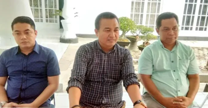 DPRD Konawe Minta 49 TKA China Dipulangkan