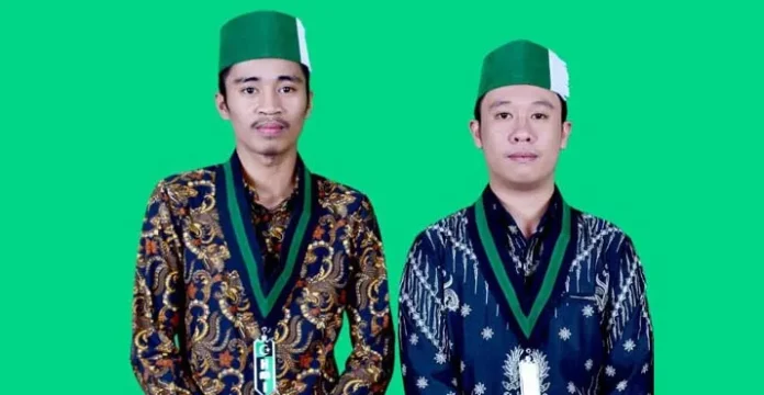 Sekum HMI Konawe, Rekisman dan Ketua HMI Konawe, Irfan (batik biru navi)