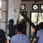 Si Jago Merah Lalap 5 Rumah di Dekat Pasar Sentral Kota Kendari Si Jago Merah Lalap 5 Rumah di Dekat Pasar Sentral Kota Kendari