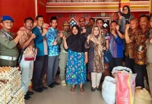 Wabah Corona, Pemkab Kolut Cek Harga Sembako di Pasar Tradisional Wabah Corona, Pemkab Kolut Cek Harga Sembako di Pasar Tradisional