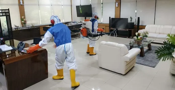 Kantor Pertamina MOR VII Sulawesi Disemprot Cairan Disinfektan