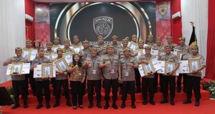 Biro SDM Polda Sabet Penghargaan Terbaik dari Biro SDM Polri