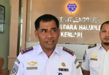 Bandara Haluoleo Maksimalkan Fasilitas Pencegah Corona Kepala Bandara Haluoleo, Safruddin