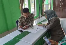 Didampingi BPS, Pegawai Dinkes Kota Kendari Lakukan Sensus Penduduk Online Didampingi BPS, Pegawai Dinkes Kota Kendari Lakukan Sensus Penduduk Online