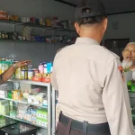 Polisi Sidak Apotek di Konawe Terkait Kelangkaan Masker Polisi Sidak Apotek di Konawe Terkait Kelangkaan Masker