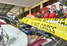 Sindikat Curanmor di Kendari Berhasil Ditangkap, Satu Korbannya Anggota TNI Sindikat Curanmor di Kendari Berhasil Ditangkap, Satu Korbannya Anggota TNI