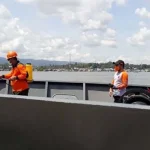 Antisipasi Covid-19, Pemkot Kendari Semprot Disinfektan di Pelabuhan Nusantara Antisipasi Covid-19, Pemkot Kendari Semprot Disinfektan di Pelabuhan Nusantara