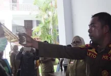 Waspada Corona, Tamu di Rujab Gubernur Sultra Wajib Tes Suhu Tubuh Waspada Corona, Tamu di Rujab Gubernur Sultra Wajib Tes Suhu Tubuh