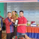 Masyarakat Desa Ulundoro Koltim Mulai Nikmati Jaringan Telkomsel Masyarakat Desa Ulundoro Koltim Mulai Nikmati Jaringan Telkomsel