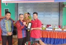 Masyarakat Desa Ulundoro Koltim Mulai Nikmati Jaringan Telkomsel Masyarakat Desa Ulundoro Koltim Mulai Nikmati Jaringan Telkomsel