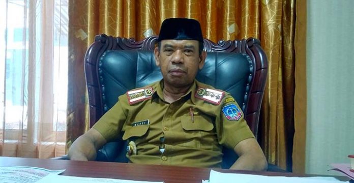 Kepala Kesbangpol Kolaka, Wardi