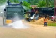 Di Konut, Water Cannon Dikerahkan untuk Penyemprotan Disinfektan Di Konut, Water Cannon Dikerahkan untuk Penyemprotan Disinfektan