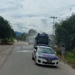 Polres Konsel Kerahkan Water Cannon Semprot Disinfektan di Jalan Polres Konsel Kerahkan Water Cannon Semprot Disinfektan di Jalan