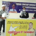AJP Serahkan Ratusan APD di Dua Rumah Sakit Rujukan Covid-19 AJP Serahkan Ratusan APD di Dua Rumah Sakit Rujukan Covid-19