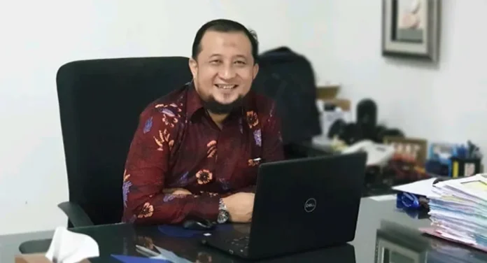 Amir AR Mattola Branch Manager FIFGROUP Cabang Kendari, Amir AR Mattola