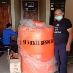 PT ST Nikel dan PT TAS Sumbangkan 15 Lusin APD dan Ratusan Masker PT ST Nikel dan PT TAS Sumbangkan 15 Lusin APD dan Ratusan Masker