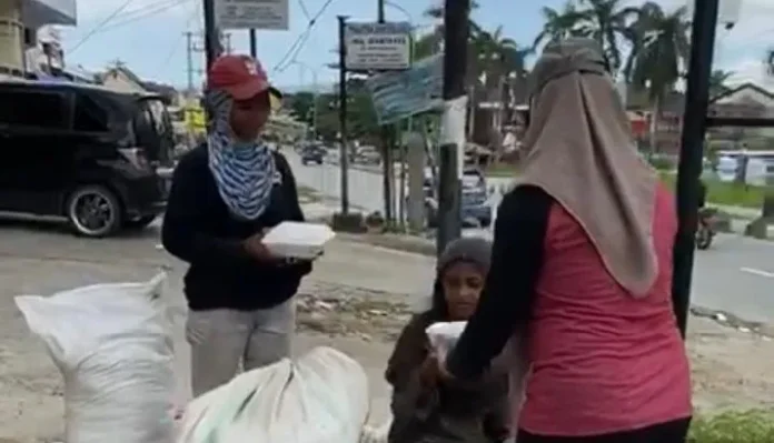 Milenial Kendari Berbagi di Tengah Pandemi Covid-19