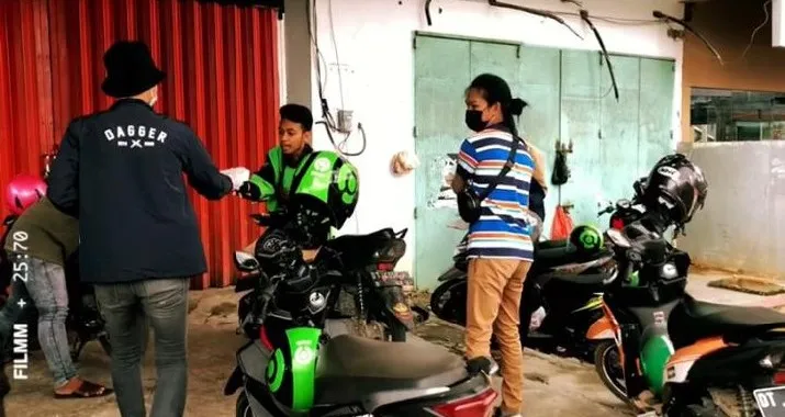 Milenial Kendari Berbagi di Tengah Pandemi Covid-19