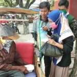 Alumni MAN IC Kendari Salurkan Bantuan ke Warga dan Tenaga Medis Alumni MAN IC Kendari Salurkan Bantuan ke Warga dan Tenaga Medis