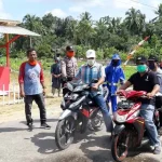 Pemdes Mekar Jaya Dirikan Posko Terpadu dan Lakukan Penyemprotan Disinfektan Pemdes Mekar Jaya Dirikan Posko Terpadu dan Lakukan Penyemprotan Disinfektan