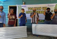 Antam Bantu Perbaikan Rumah Warga Terdampak Puting Beliung Antam Bantu Perbaikan Rumah Warga Terdampak Puting Beliung