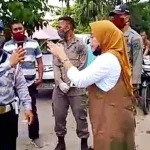 Petugas Pengamanan Covid-19 Halau Warga Luar yang Hendak Masuk ke Konut Petugas Pengamanan Covid-19 Halau Warga Luar yang Hendak Masuk ke Konut