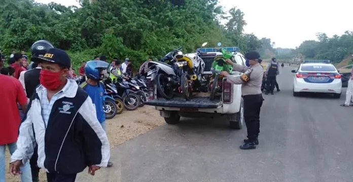 Bubarkan Balapan Liar di Kendari, Polisi Sita Puluhan Motor