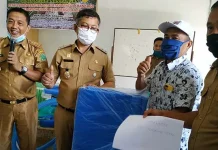 12 Kelompok Tani di Konawe Dapat Bantuan Alat Pengolah Sagu 12 Kelompok Tani di Konawe Dapat Bantuan Alat Pengolah Sagu