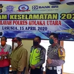 70 Warga Kolut Dapat Bantuan Program Keselamatan 2020 70 Warga Kolut Dapat Bantuan Program Keselamatan 2020