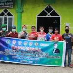 Anggota DPRD Kolut Gandeng IMI Lakukan Penyemprotan Disinfektan Anggota DPRD Kolut Gandeng IMI Lakukan Penyemprotan Disinfektan