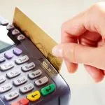 BI Turunkan Sementara Denda Terlambat Bayar Kartu Kredit ilustrasi kartu kredit