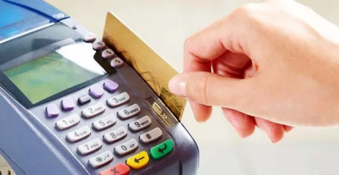 ilustrasi kartu kredit