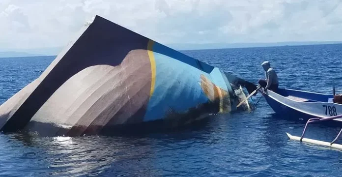 Polres Kolaka Temukan Kapal Tak Bertuan di Perairan Lambasina