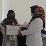 Mahasiswa di Baubau Urunan Beli APD untuk Tenaga Medis Mahasiswa di Baubau Urunan Beli APD untuk Tenaga Medis