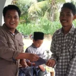 RAG Turun Langsung Bagikan Masker ke Masyarakat di Konsel RAG Turun Langsung Bagikan Masker ke Masyarakat di Konsel