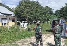 Positif Covid-19, Satu Tenaga Kesehatan Dijemput Petugas Berpakaian APD Lengkap Positif Covid-19, Satu Tenaga Kesehatan Dijemput Petugas Berpakaian APD Lengkap