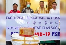 Paguyuban Tionghoa Sultra Salurkan Ribuan APD Di Konut Paguyuban Tionghoa Sultra Salurkan Ribuan APD Di Konut