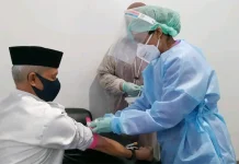 Sembuh dari Covid-19, Lukman Abunawas Kembali Bekerja Wagub Sultra Jalani Rapid Test di RSUD Bahteramas
